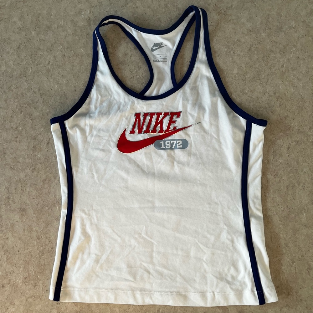 Nike medium white racerback tank